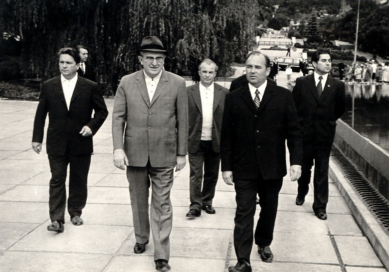 Андропов и молодой Горбачев